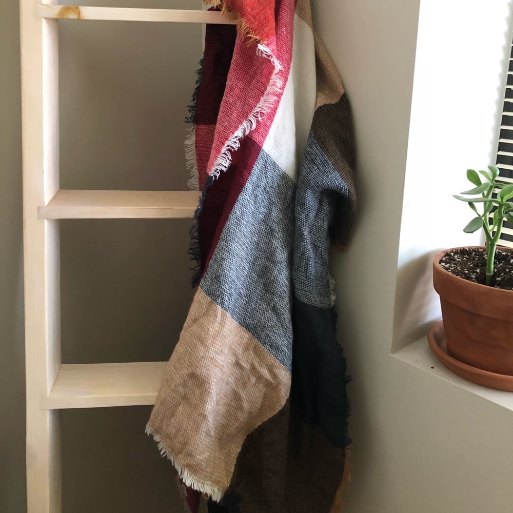 Plaid Chunky Scarf